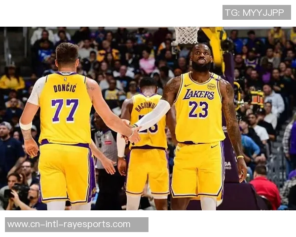 湖人对战鹈鹕精彩回顾2020年3月2日比赛亮点与数据分析 湖人对战鹈鹕精彩回顾2020年3月2日比赛亮点与数据分析